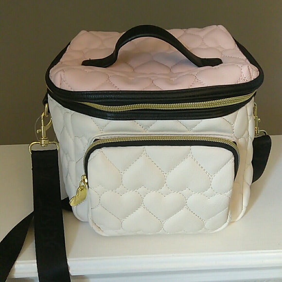 Betsey Johnson Accessories - Betsey Johnson Insulated Lunch Bag Tote Cargo
